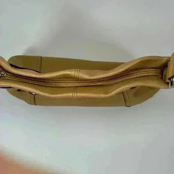Tignanello Shoulder Bag Purse Handbag Genuine Leather Tan Brown - Picture 12 of 16